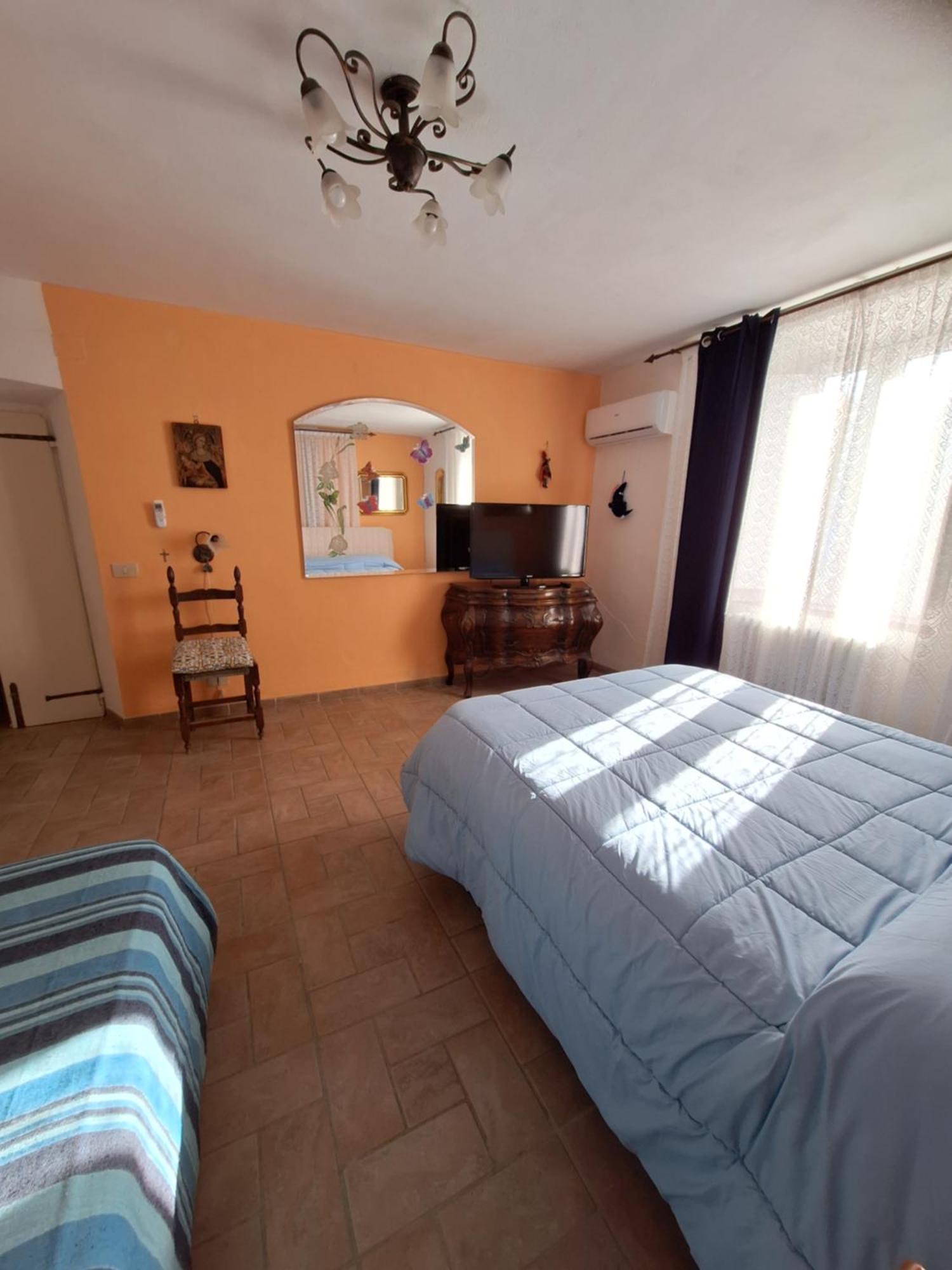 Mama' Hotel Castell'Anselmo Eksteriør billede